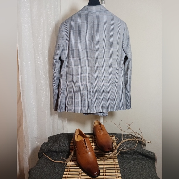 NWT Men's 3pc Suit - Picture 3 of 8